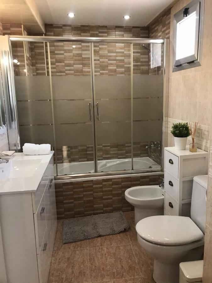 Apartamento Con Parking Gratis En El Centro, 2 Dormitorios Almería Zewnętrze zdjęcie