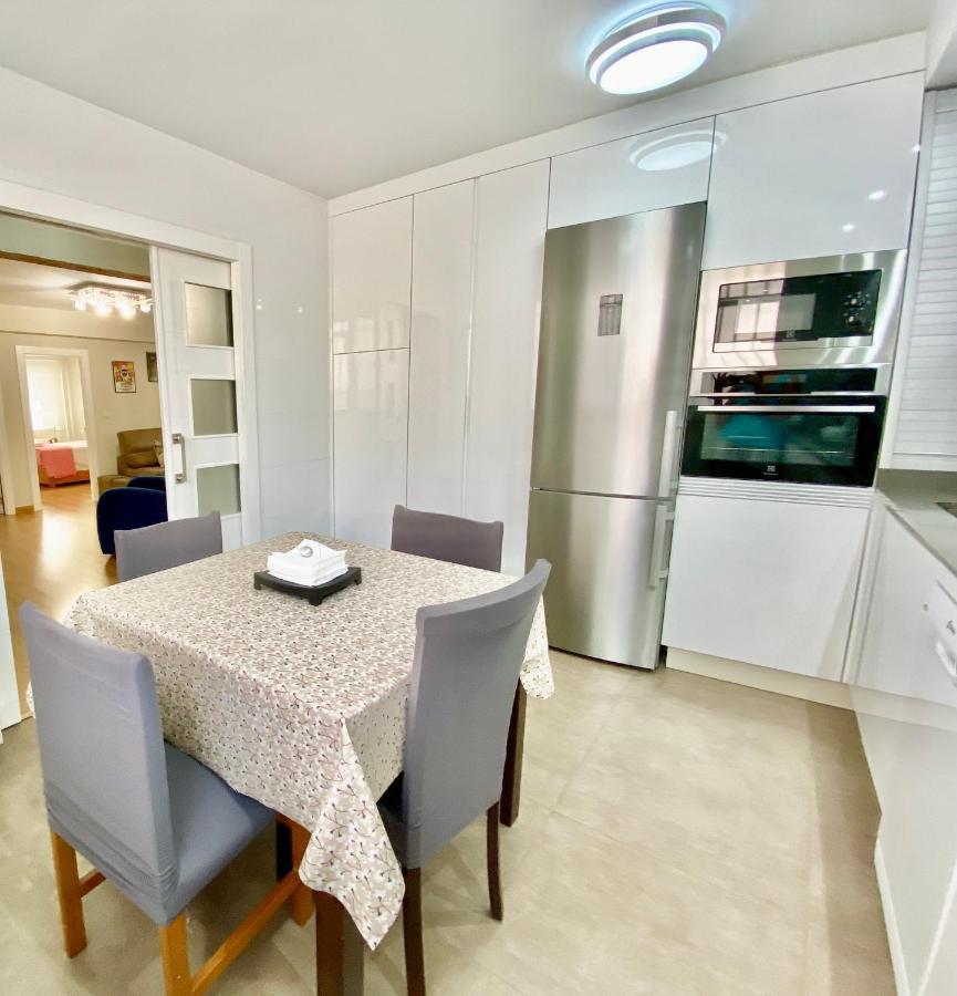 Apartamento Con Parking Gratis En El Centro, 2 Dormitorios Almería Zewnętrze zdjęcie